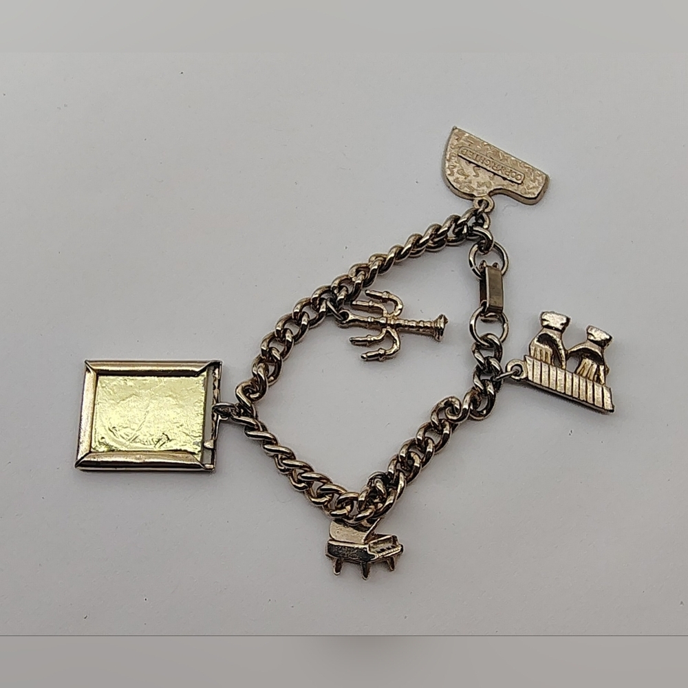 Liberace Vintage Silver Tone Charm Bracelet w/ Charms - Picture 14 of 16